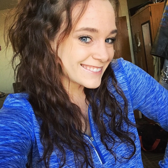 Meet your Posher, Mykelsi - Picture 5 of 6